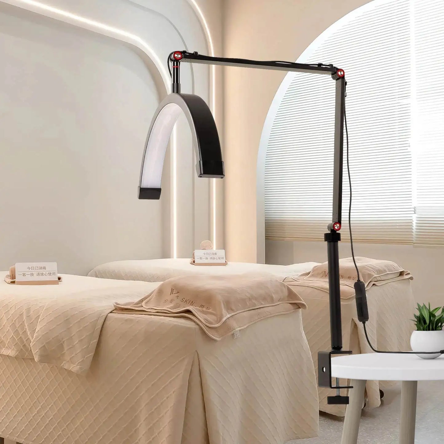 ZYNZE HaloBeam™ M3X – 16” Half-Moon LED Fill Light (3000K–6000K) with C-Clamp Mount